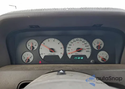 2001 Jeep Grand Cherokee Limited from USA, damaged, VIN 1J4GW58NX1C537320